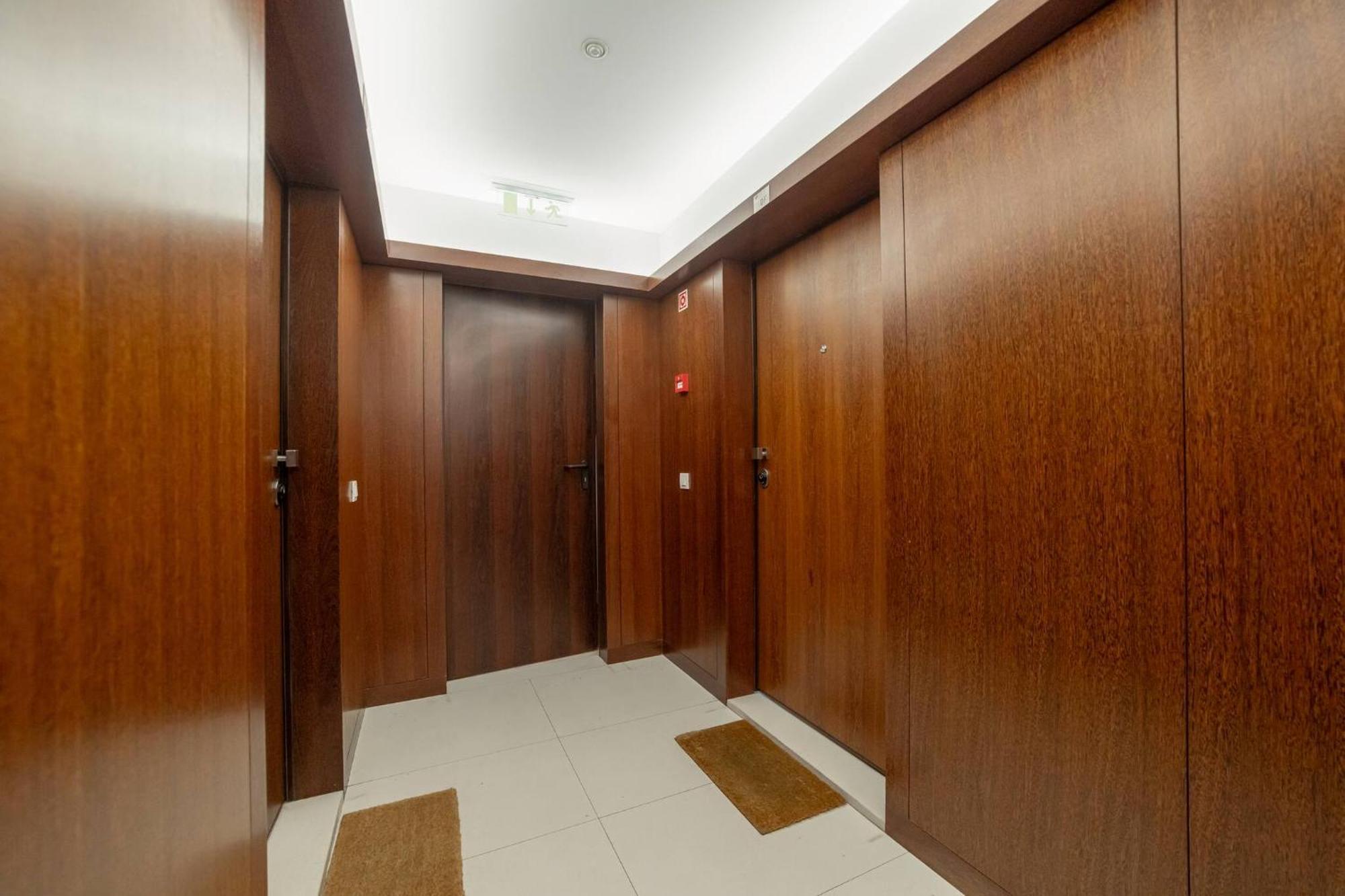 Modern Cedofeita By Hosty Apartment Porto Bagian luar foto
