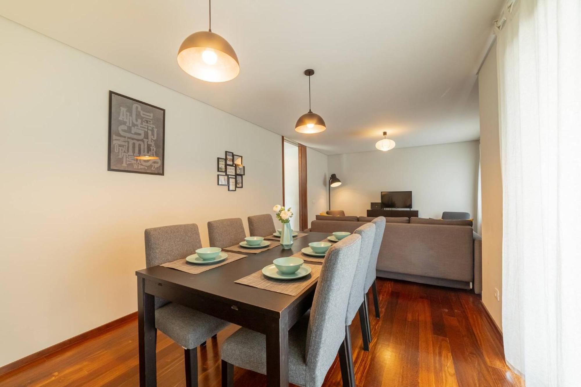 Modern Cedofeita By Hosty Apartment Porto Bagian luar foto