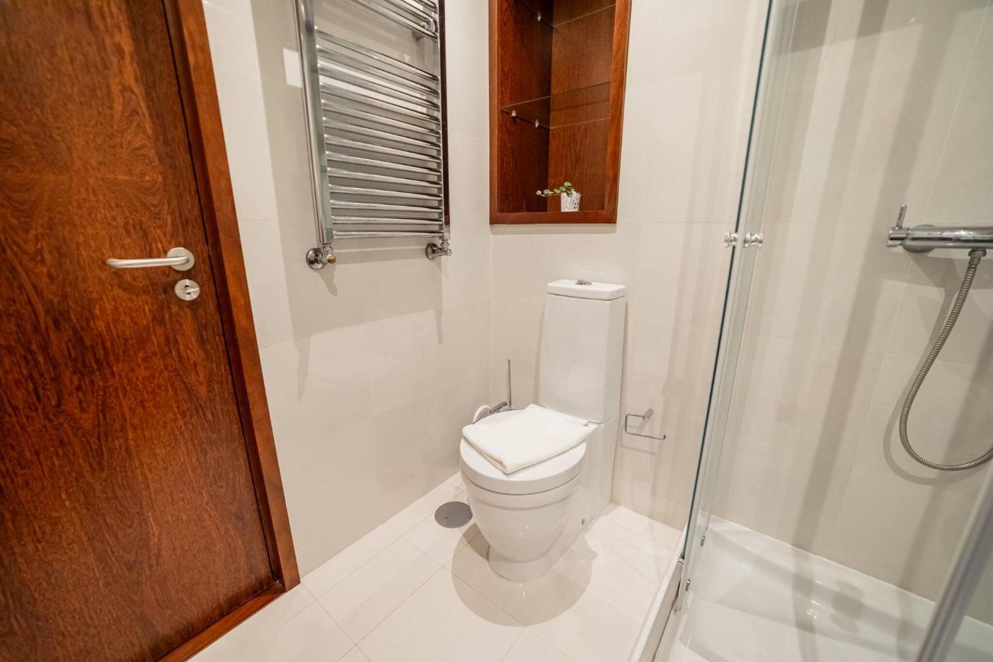 Modern Cedofeita By Hosty Apartment Porto Bagian luar foto
