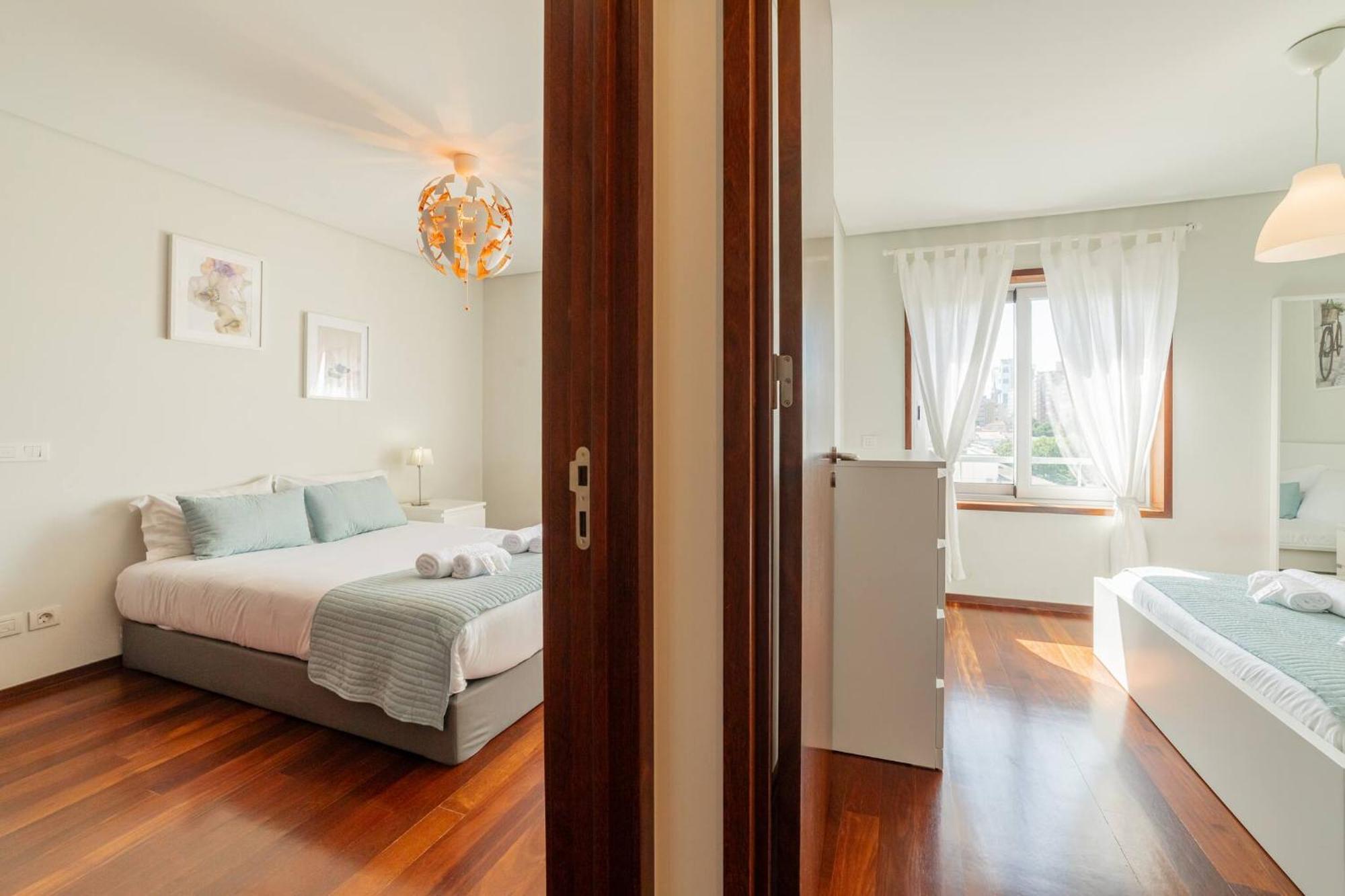 Modern Cedofeita By Hosty Apartment Porto Bagian luar foto