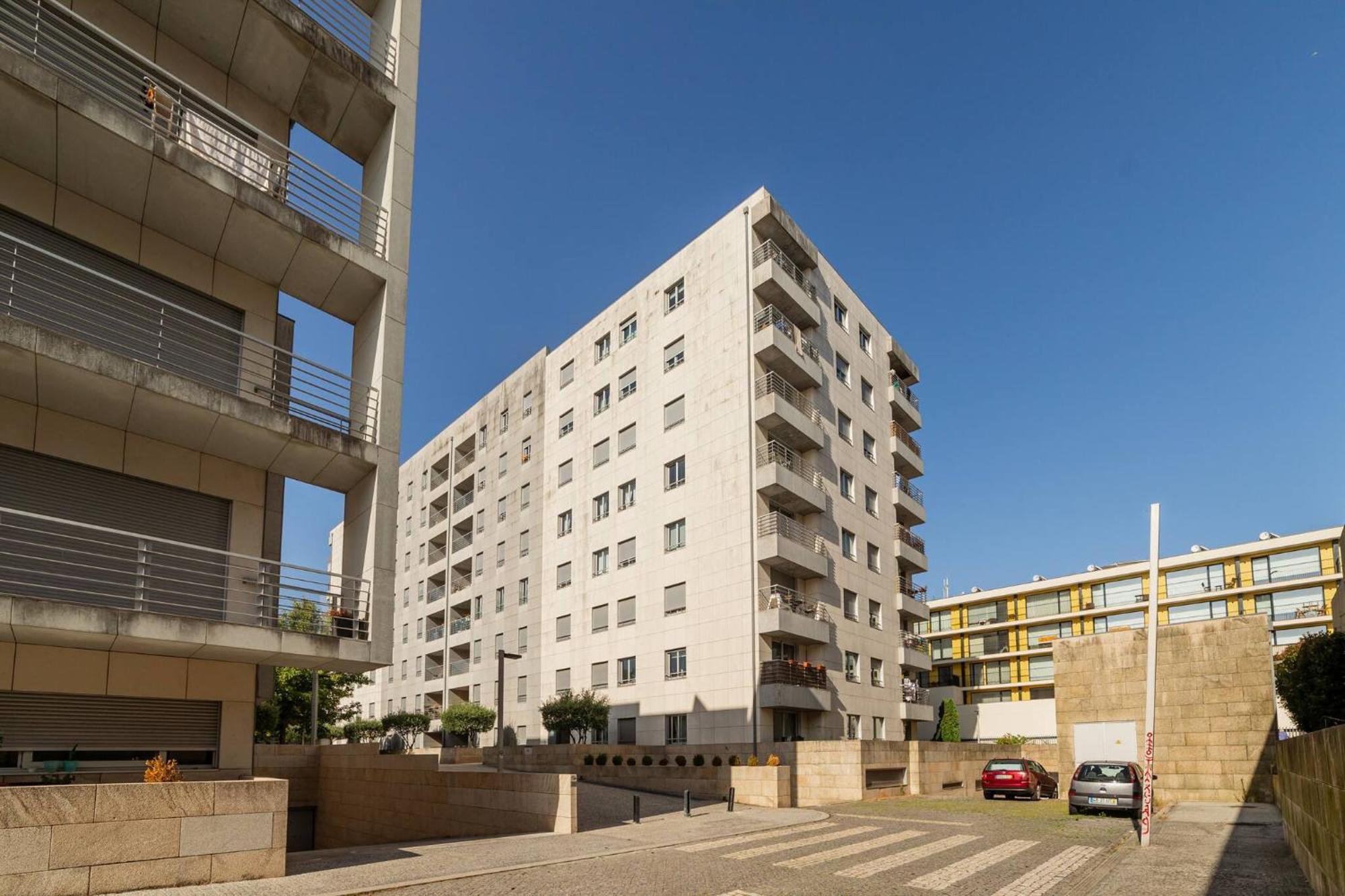 Modern Cedofeita By Hosty Apartment Porto Bagian luar foto